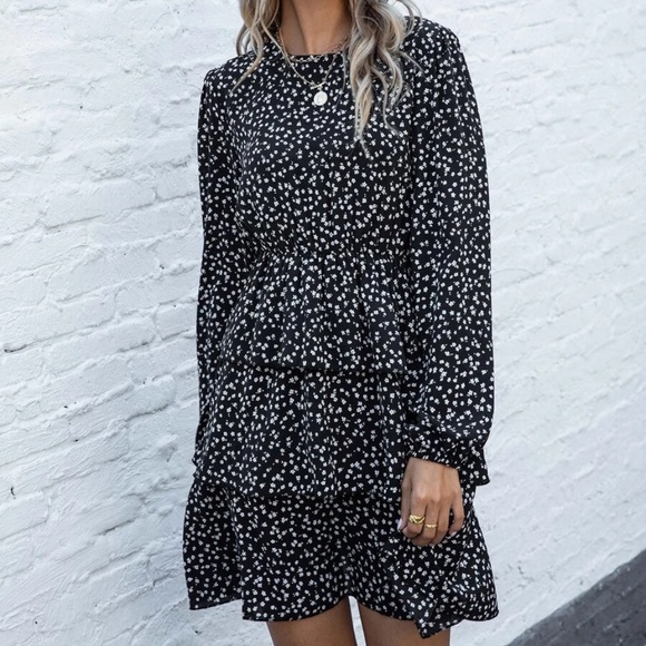 05 Boho Floral Print Ruffle Long Sleeve Dress - Picture 7 of 7